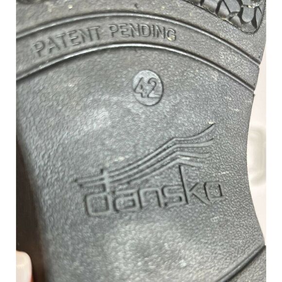 Dasnko XP 2.0 Black Floral Tooled Clogs Shoes Size 42 EU 11.5 12 US - Picture 10 of 12